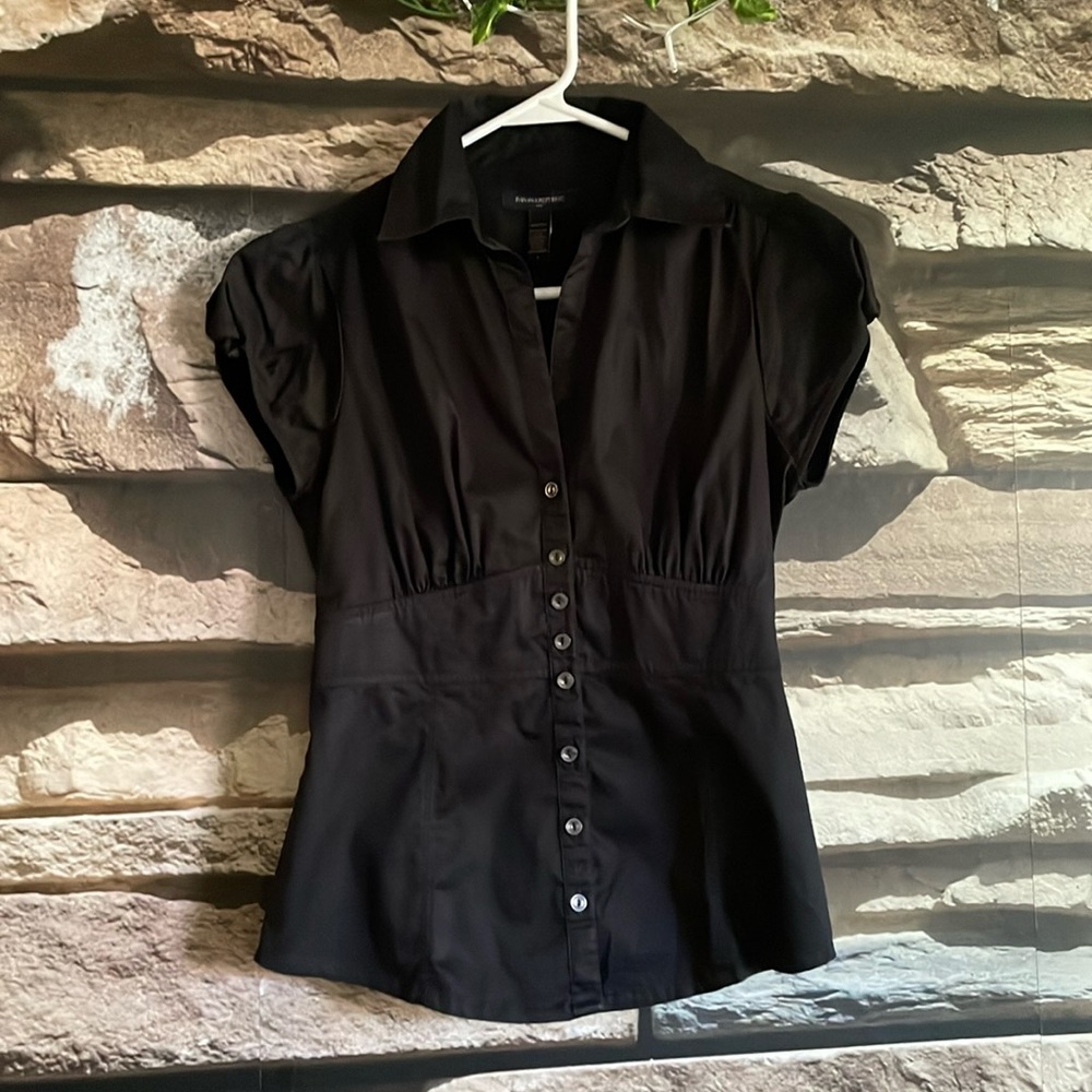 Banana Republic - Size 4 - Black